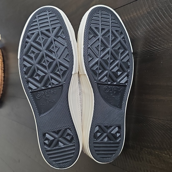 NWOT Converse Chuck 70 Varsity Hi-Top Sherpa Egret Cream/Black, Mens 6/ … - Picture 9 of 13